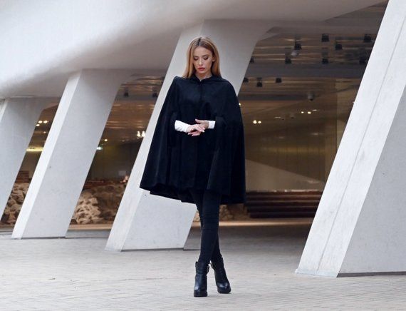 Cape silhouette - Elegant and stylish! List of 20 handmade fashion outfits