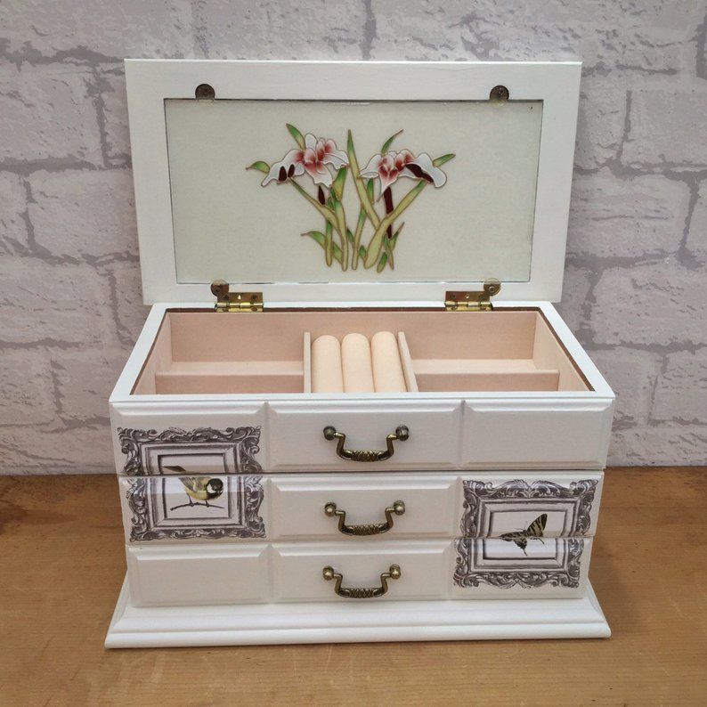 25 handmade jewelry boxes. New home for your treasures